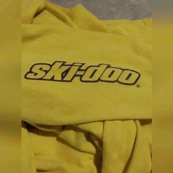 Vintage Skidoo yellow turtleneck - Picture 5 of 6